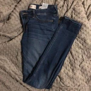 Hollister Low-Rise Jeans